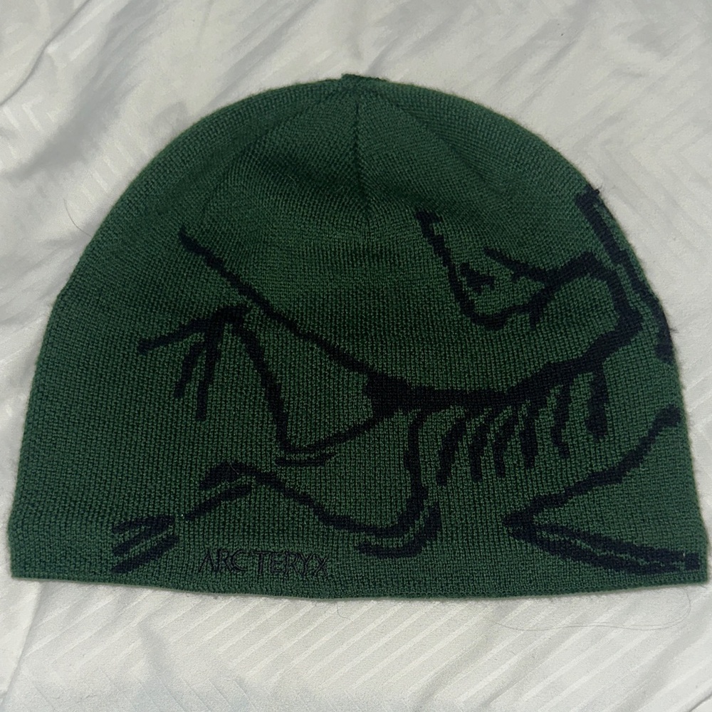 Arc'teryx Forest Green bird head toque AUTHENTIC